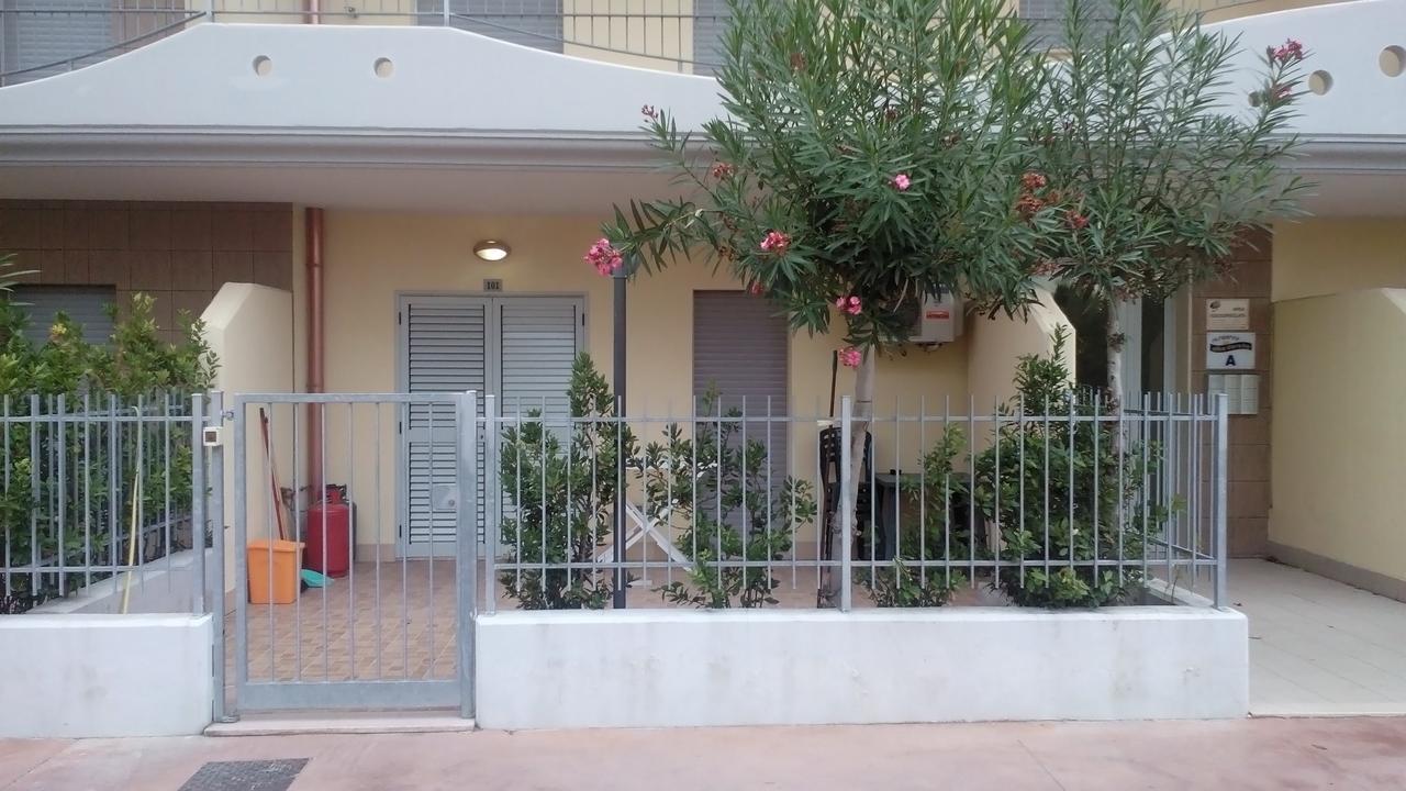 Residence Albadorata Campomarino Exterior foto